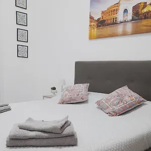 Rosina's Flat Palermo